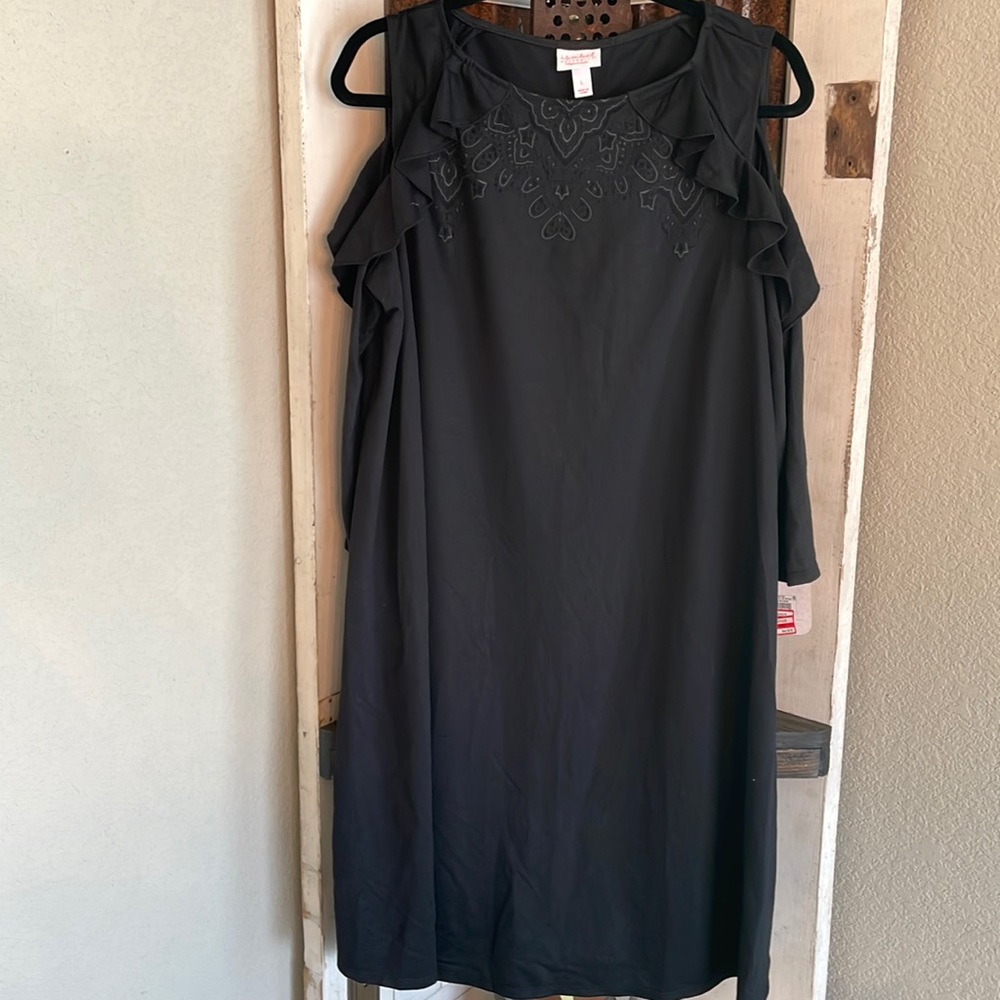 NWT Cute maternity dress!